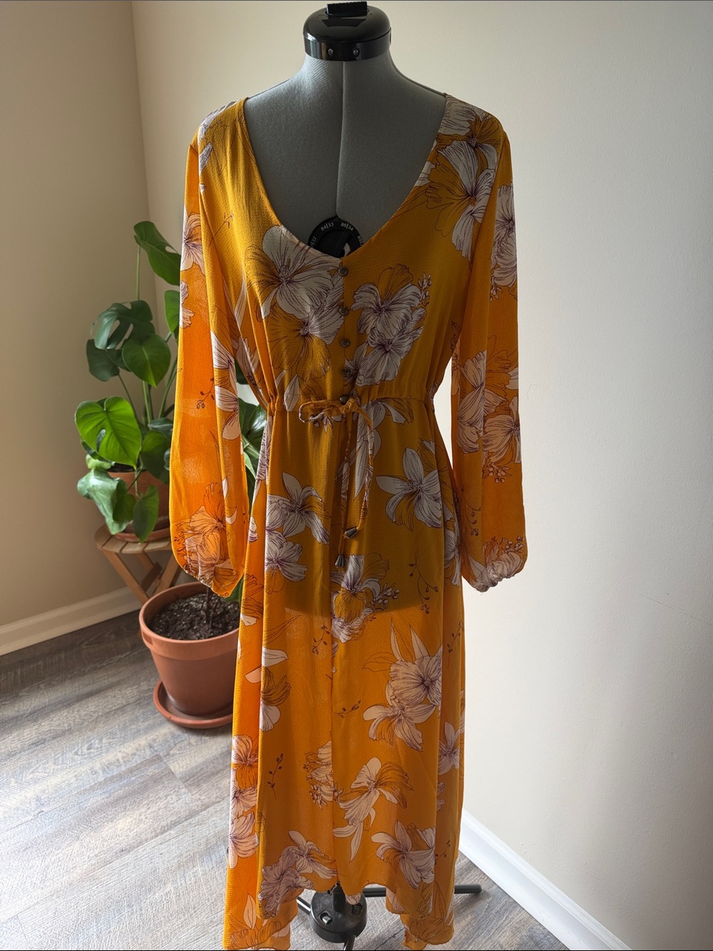 Yellow Floral V-Neck Long Sleeve Dress